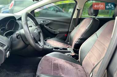Хэтчбек Ford Focus 2018 в 