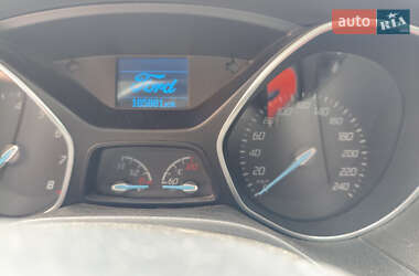 Хэтчбек Ford Focus 2014 в 
