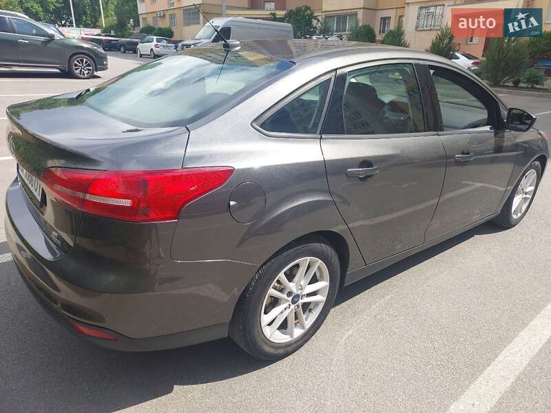 Седан Ford Focus 2017 в Києві