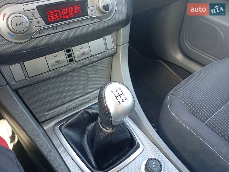 Универсал Ford Focus 2008 в Сумах