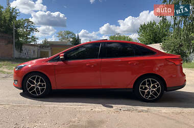 Седан Ford Focus 2017 в 