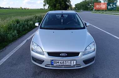 Хетчбек Ford Focus 2005 в Ромнах
