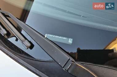 Седан Ford Focus 2015 в 