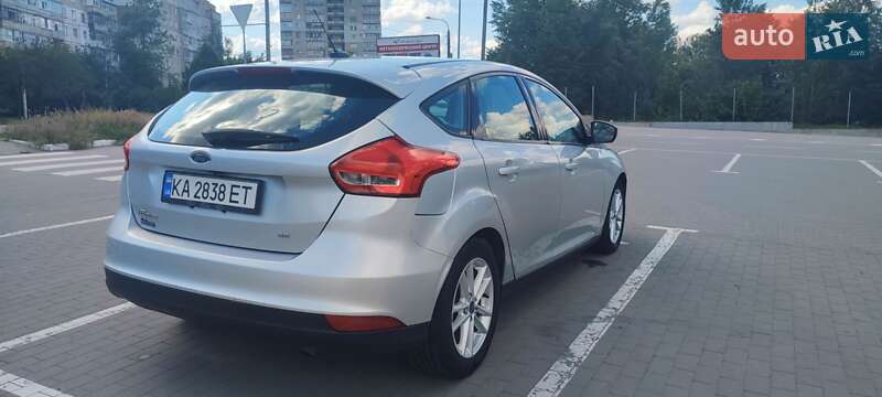 Хэтчбек Ford Focus 2016 в Сумах