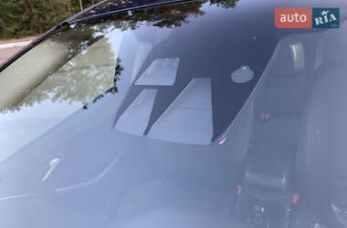 Хэтчбек Ford Focus 2011 в 