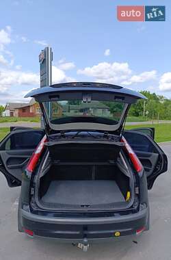 Хэтчбек Ford Focus 2007 в 