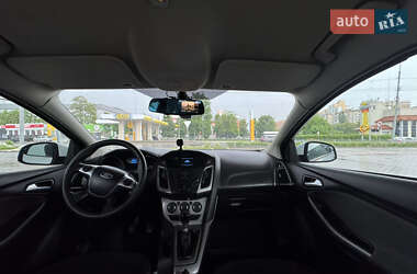 Универсал Ford Focus 2012 в 