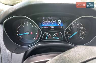 Хэтчбек Ford Focus 2017 в Львове
