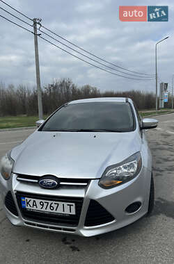 Седан Ford Focus 2013 в 