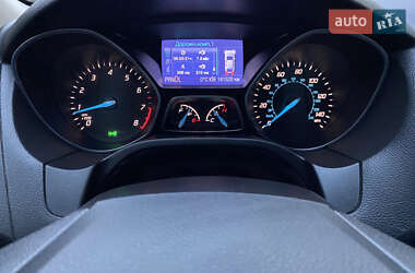 Седан Ford Focus 2013 в 