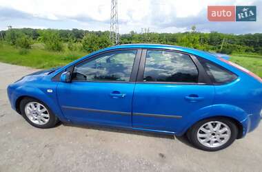 Хэтчбек Ford Focus 2007 в 