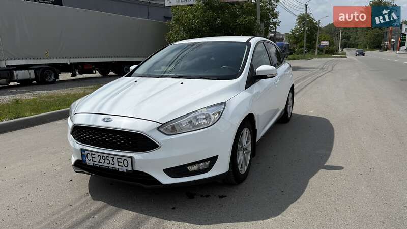 Хэтчбек Ford Focus 2016 в Черновцах