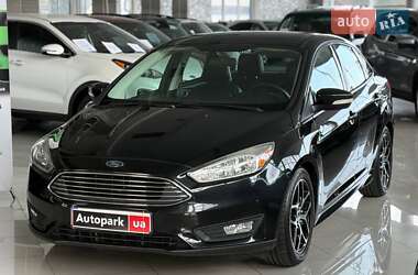 Седан Ford Focus 2015 в 