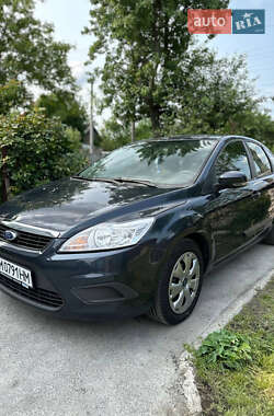 Хетчбек Ford Focus 2008 в Житомирі