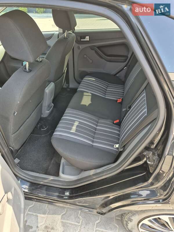 Хэтчбек Ford Focus 2009 в Виннице