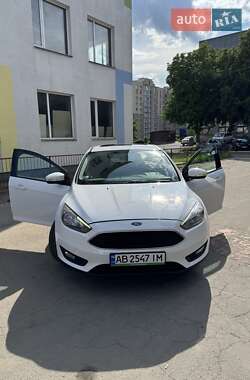 Седан Ford Focus 2017 в 