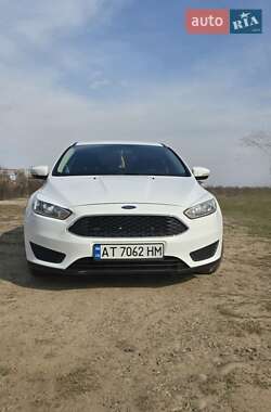 Седан Ford Focus 2017 в 