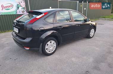 Хэтчбек Ford Focus 2007 в 