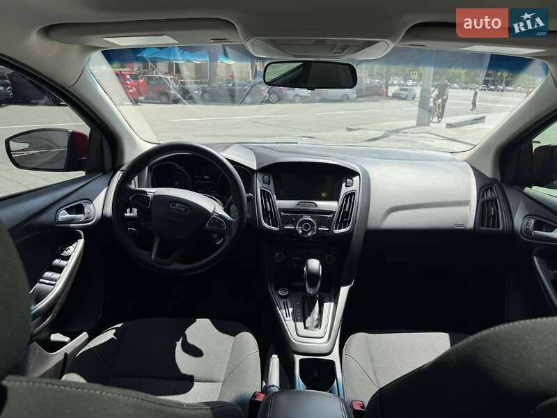 Хэтчбек Ford Focus 2017 в Харькове