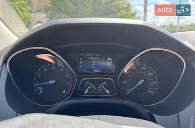 Хэтчбек Ford Focus 2017 в 