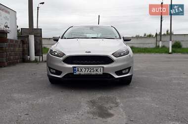Хэтчбек Ford Focus 2016 в 