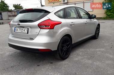 Хэтчбек Ford Focus 2016 в 
