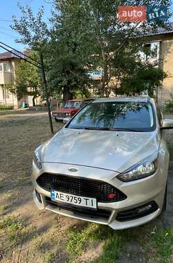 Седан Ford Focus 2017 в Днепре