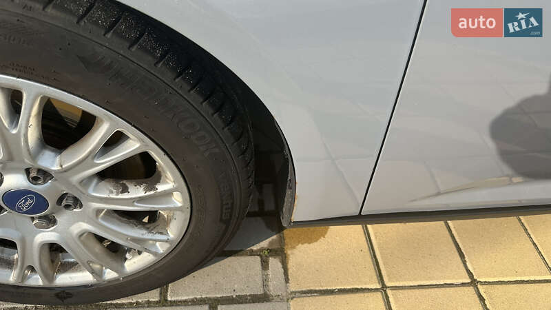 Хэтчбек Ford Focus 2012 в Киеве