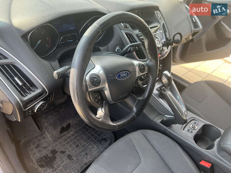 Хэтчбек Ford Focus 2012 в Киеве