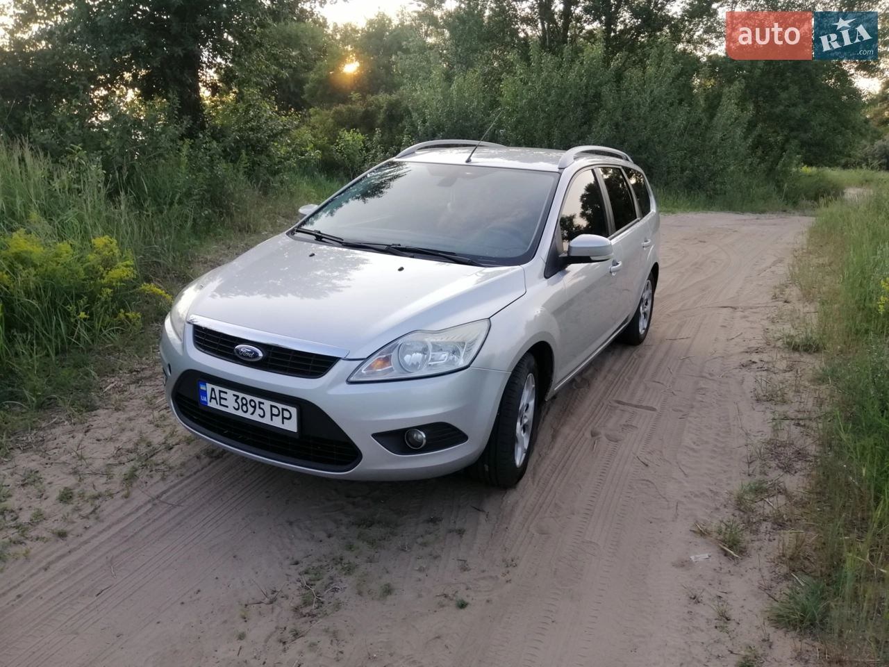 2010 Ford Focus - мініатюра 14