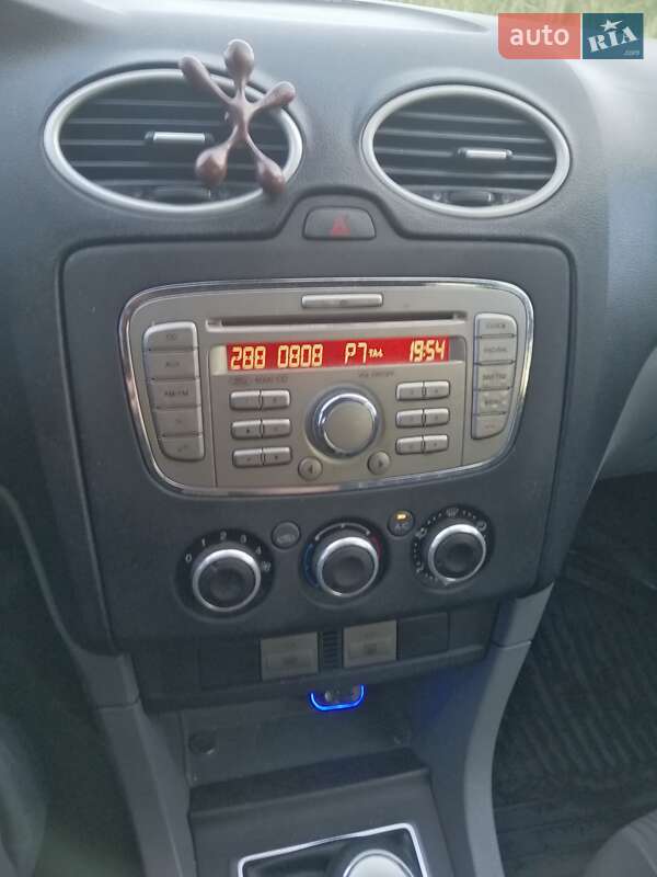 Универсал Ford Focus 2009 в Каменском фото 8 Универсал Ford Focus 2009 в Каменском