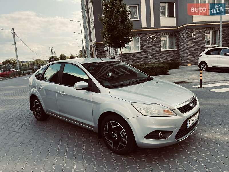 Хэтчбек Ford Focus 2008 в 
