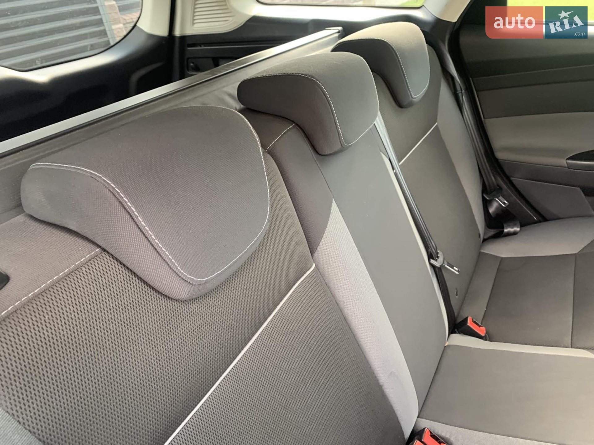 2012 Ford Focus - мініатюра 16