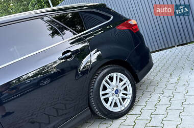 Универсал Ford Focus 2013 в 