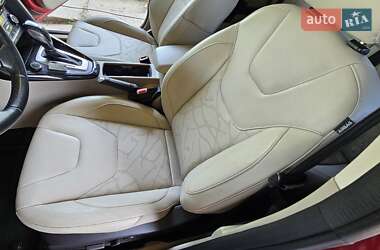 Хетчбек Ford Focus 2015 в 