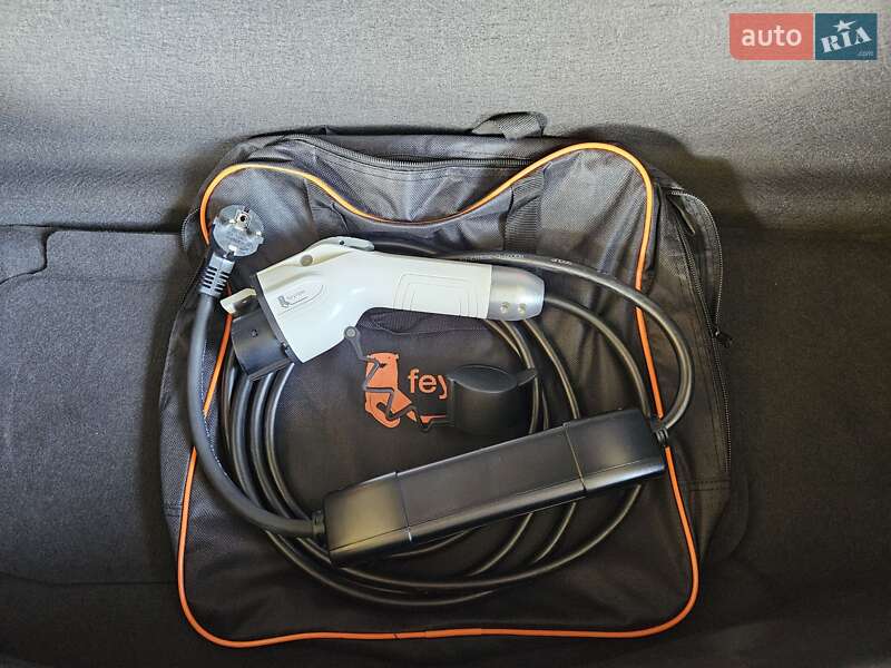 Хэтчбек Ford Focus 2015 в Черкассах фото 13 Хэтчбек Ford Focus 2015 в Черкассах