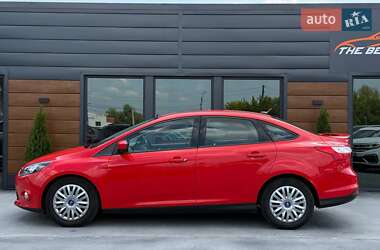 Седан Ford Focus 2011 в 