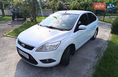 Хэтчбек Ford Focus 2009 в 
