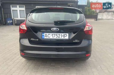 Хэтчбек Ford Focus 2014 в 