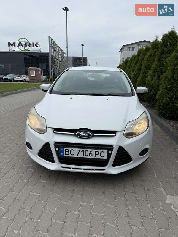 Хэтчбек Ford Focus 2013 в Львове