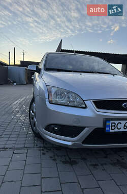 Хэтчбек Ford Focus 2007 в 