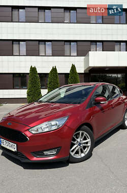 Хэтчбек Ford Focus 2017 в 