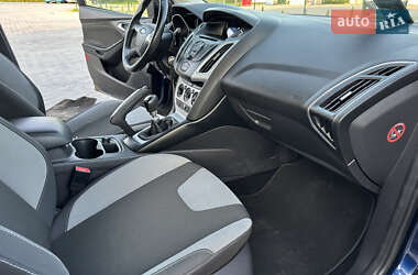 Универсал Ford Focus 2013 в 