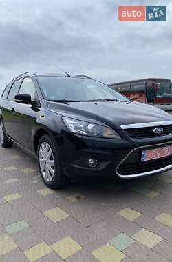 Универсал Ford Focus 2010 в 
