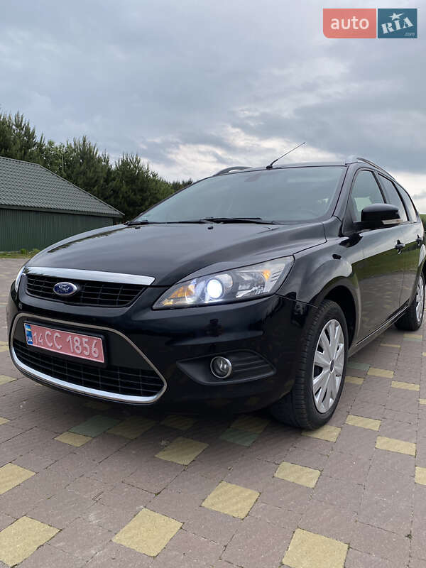 Универсал Ford Focus 2010 в Львове