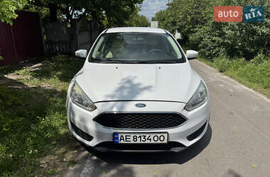 Седан Ford Focus 2015 в Днепре