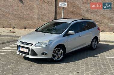 Универсал Ford Focus 2014 в 
