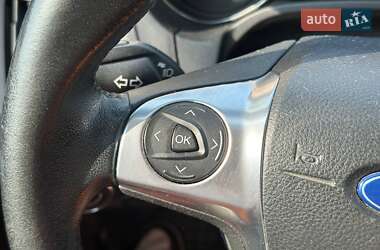 Универсал Ford Focus 2014 в 