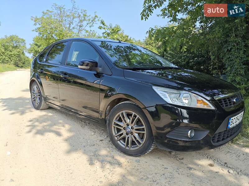 Хэтчбек Ford Focus 2008 в 