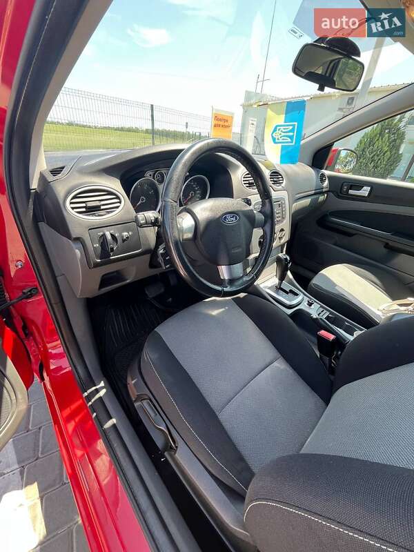 Хэтчбек Ford Focus 2011 в Одессе